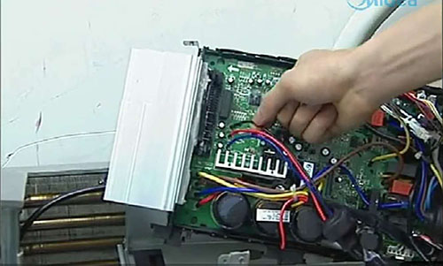 孝义美的空调电话是多少